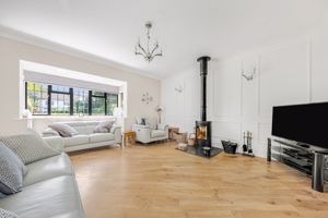 Photo 40- click for photo gallery